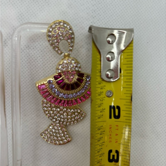 Rhinestone fan dangle earrings - Picture 3 of 5